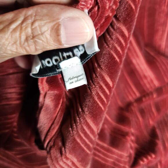 Heartloom Somi Velour Sweatshirt Top Womens Size Small Sangria Long Sleeve - Picture 9 of 11